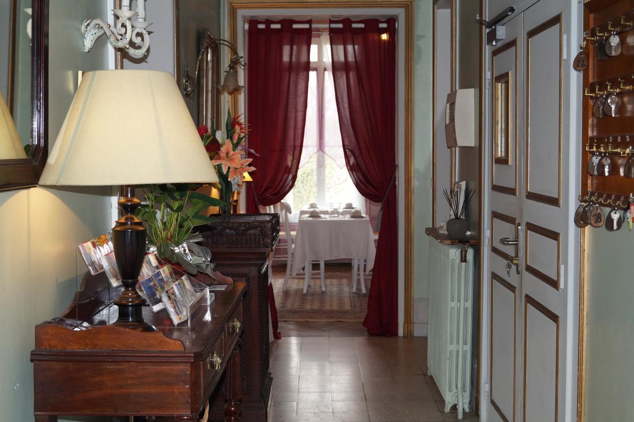 Saint-Aubin-lès-Elbeuf Hotel Au Chateau Blanc المظهر الخارجي الصورة